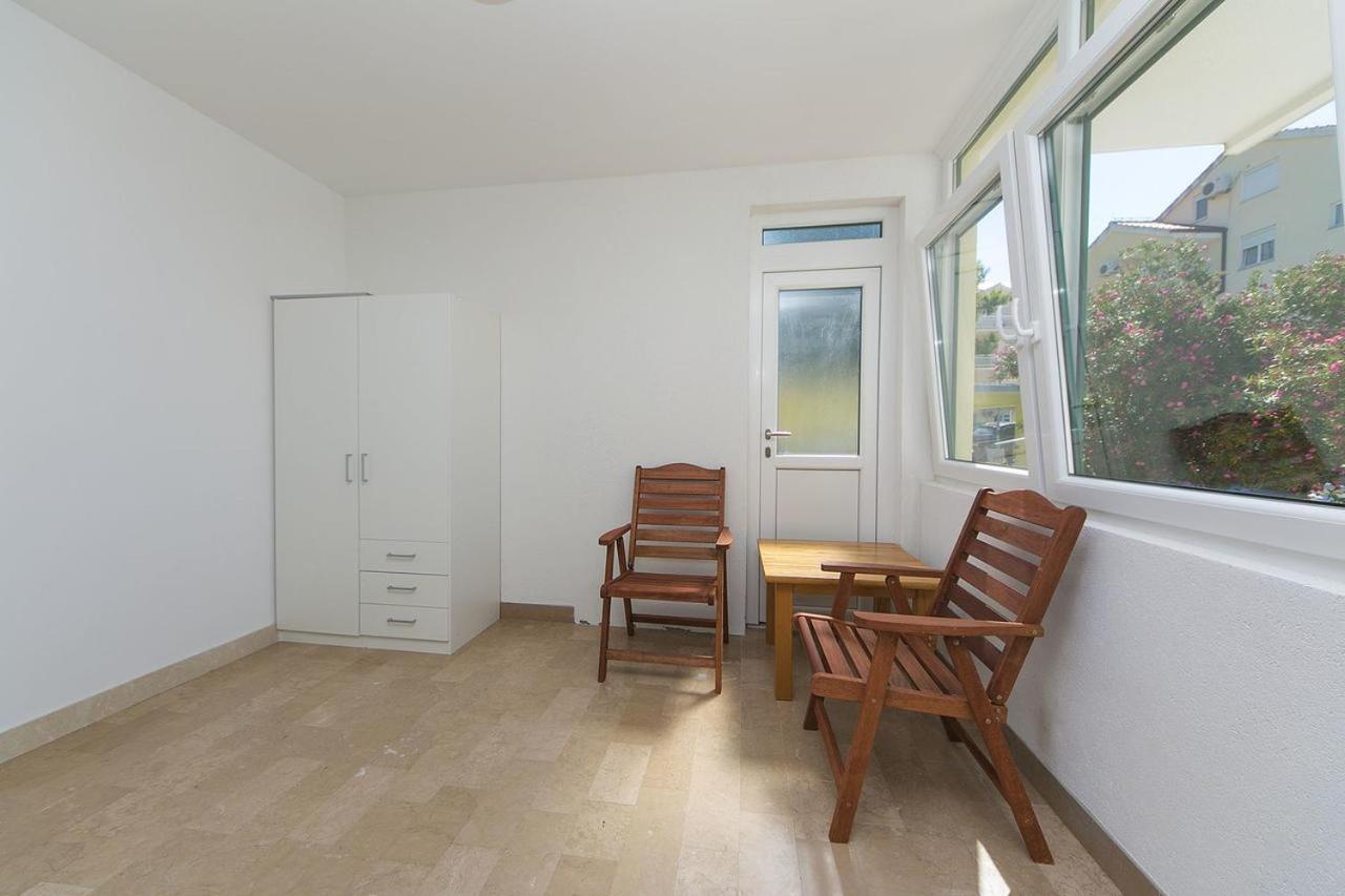 Apartments Sanja Башка-Вода Екстер'єр фото